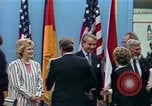 Image Ronald Reagan Berlin Allemagne, 1987, de la seconde 39 séquences d'archives historiques vidéo 65675028315