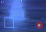 Standbild Desert Storm Bombardierung Kuwait, 1991, aus Sekunde 3 historischem Filmmaterial Videoclip 65675028318