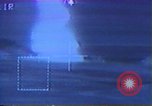 Standbild Desert Storm Bombardierung Kuwait, 1991, aus Sekunde 4 historischem Filmmaterial Videoclip 65675028318