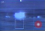 Standbild Desert Storm Bombardierung Kuwait, 1991, aus Sekunde 13 historischem Filmmaterial Videoclip 65675028318