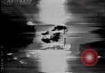 Standbild Desert Storm Bombardierung Kuwait, 1991, aus Sekunde 55 historischem Filmmaterial Videoclip 65675028318