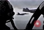 Standbild Desert Storm US-Flugzeuge Irak, 1991, aus Sekunde 11 historischem Filmmaterial Videoclip 65675028320