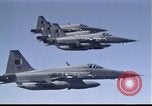 Standbild Desert Storm US-Flugzeuge Irak, 1991, aus Sekunde 19 historischem Filmmaterial Videoclip 65675028320