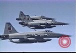 Standbild Desert Storm US-Flugzeuge Irak, 1991, aus Sekunde 20 historischem Filmmaterial Videoclip 65675028320