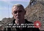 Standbild Allgemeine größere McCaffry Irak, 1991, aus Sekunde 7 historischem Filmmaterial Videoclip 65675028322