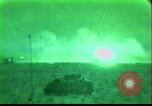 Standbild Nacht Bekämpfung Irak, 1991, aus Sekunde 25 historischem Filmmaterial Videoclip 65675028324