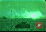 Standbild Nacht Bekämpfung Irak, 1991, aus Sekunde 26 historischem Filmmaterial Videoclip 65675028324