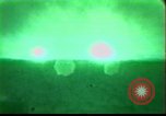 Standbild Nacht Bekämpfung Irak, 1991, aus Sekunde 35 historischem Filmmaterial Videoclip 65675028324
