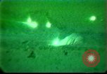 Standbild Nacht Bekämpfung Irak, 1991, aus Sekunde 48 historischem Filmmaterial Videoclip 65675028324