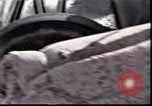 Standbild Highway des Todes Kuwait, 1991, aus Sekunde 42 historischem Filmmaterial Videoclip 65675028326