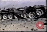 Standbild Highway des Todes Kuwait, 1991, aus Sekunde 46 historischem Filmmaterial Videoclip 65675028326