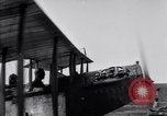 Standbild US Army das fliegende Personal Zug in Joh-4 Jenny Flugzeuge United States USA, 1917, aus Sekunde 3 historischem Filmmaterial Videoclip 65675028344