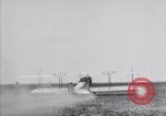 Standbild US Army das fliegende Personal Zug in Joh-4 Jenny Flugzeuge United States USA, 1917, aus Sekunde 13 historischem Filmmaterial Videoclip 65675028344