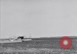 Standbild US Army das fliegende Personal Zug in Joh-4 Jenny Flugzeuge United States USA, 1917, aus Sekunde 20 historischem Filmmaterial Videoclip 65675028344