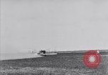 Standbild US Army das fliegende Personal Zug in Joh-4 Jenny Flugzeuge United States USA, 1917, aus Sekunde 23 historischem Filmmaterial Videoclip 65675028344