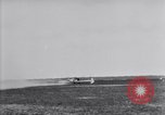 Standbild US Army das fliegende Personal Zug in Joh-4 Jenny Flugzeuge United States USA, 1917, aus Sekunde 26 historischem Filmmaterial Videoclip 65675028344