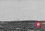 Standbild US Army das fliegende Personal Zug in Joh-4 Jenny Flugzeuge United States USA, 1917, aus Sekunde 31 historischem Filmmaterial Videoclip 65675028344