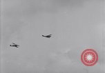 Standbild US Army das fliegende Personal Zug in Joh-4 Jenny Flugzeuge United States USA, 1917, aus Sekunde 58 historischem Filmmaterial Videoclip 65675028344