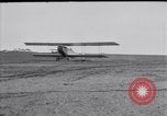 Standbild Ersten Weltkrieg US Army aviator Ausbildung United States USA, 1917, aus Sekunde 36 historischem Filmmaterial Videoclip 65675028345