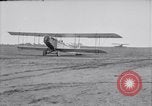Standbild Ersten Weltkrieg US Army aviator Ausbildung United States USA, 1917, aus Sekunde 38 historischem Filmmaterial Videoclip 65675028345