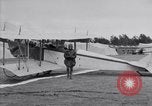Standbild Ersten Weltkrieg US Army aviator Ausbildung United States USA, 1917, aus Sekunde 55 historischem Filmmaterial Videoclip 65675028345
