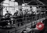 Standbild Stearman factory Wichita Kansas USA, 1934, aus Sekunde 29 historischem Filmmaterial Videoclip 65675028347