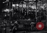 Standbild Stearman factory Wichita Kansas USA, 1934, aus Sekunde 43 historischem Filmmaterial Videoclip 65675028347