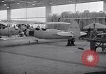 Image Stearman factory Wichita Kansas USA, 1934, de la seconde 21 séquences d'archives historiques vidéo 65675028349