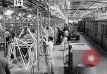 Image Vultee Aircraft usine United States USA, 1942, de la seconde 13 séquences d'archives historiques vidéo 65675028352
