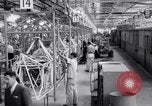 Image Vultee Aircraft usine United States USA, 1942, de la seconde 14 séquences d'archives historiques vidéo 65675028352