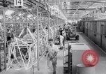 Image Vultee Aircraft usine United States USA, 1942, de la seconde 17 séquences d'archives historiques vidéo 65675028352