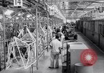 Image Vultee Aircraft usine United States USA, 1942, de la seconde 24 séquences d'archives historiques vidéo 65675028352