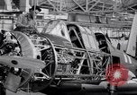 Image Vultee Aircraft usine United States USA, 1942, de la seconde 13 séquences d'archives historiques vidéo 65675028353