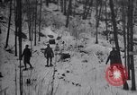 Standbild Gift spritzen United States USA, 1928, aus Sekunde 20 historischem Filmmaterial Videoclip 65675028367