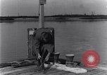 Standbild marine Borer Edgewood Arsenal Maryland USA, 1930, aus Sekunde 8 historischem Filmmaterial Videoclip 65675028369