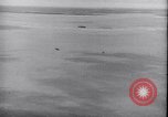 Image avion sur la surface théâtre du Pacifique, 1944, de la seconde 18 séquences d'archives historiques vidéo 65675028379