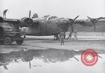 Image avion sur la surface théâtre du Pacifique, 1944, de la seconde 23 séquences d'archives historiques vidéo 65675028379