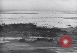 Image avion sur la surface théâtre du Pacifique, 1944, de la seconde 35 séquences d'archives historiques vidéo 65675028379