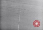 Image avion sur la surface théâtre du Pacifique, 1944, de la seconde 59 séquences d'archives historiques vidéo 65675028379