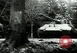 Image US Army 1st Infantry Division à la bataille des Ardennes et en Allemagne Western Front théâtre européen, 1945, de la seconde 6 séquences d'archives historiques vidéo 65675028436