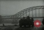 Image US Army 1st Infantry Division à la bataille des Ardennes et en Allemagne Western Front théâtre européen, 1945, de la seconde 48 séquences d'archives historiques vidéo 65675028436