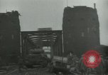 Image US Army 1st Infantry Division à la bataille des Ardennes et en Allemagne Western Front théâtre européen, 1945, de la seconde 51 séquences d'archives historiques vidéo 65675028436