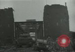 Image US Army 1st Infantry Division à la bataille des Ardennes et en Allemagne Western Front théâtre européen, 1945, de la seconde 52 séquences d'archives historiques vidéo 65675028436