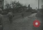 Image US Army 1st Infantry Division à la bataille des Ardennes et en Allemagne Western Front théâtre européen, 1945, de la seconde 60 séquences d'archives historiques vidéo 65675028436