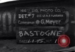 Immagine di Prigionieri tedeschi Bastogne Belgio, 1945, secondo 3 filmato di repertorio 65675028440