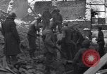 Immagine di Prigionieri tedeschi Bastogne Belgio, 1945, secondo 18 filmato di repertorio 65675028440