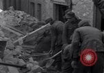 Immagine di Prigionieri tedeschi Bastogne Belgio, 1945, secondo 27 filmato di repertorio 65675028440