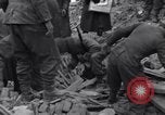 Immagine di Prigionieri tedeschi Bastogne Belgio, 1945, secondo 33 filmato di repertorio 65675028440