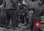 Immagine di Prigionieri tedeschi Bastogne Belgio, 1945, secondo 36 filmato di repertorio 65675028440