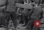 Immagine di Prigionieri tedeschi Bastogne Belgio, 1945, secondo 38 filmato di repertorio 65675028440